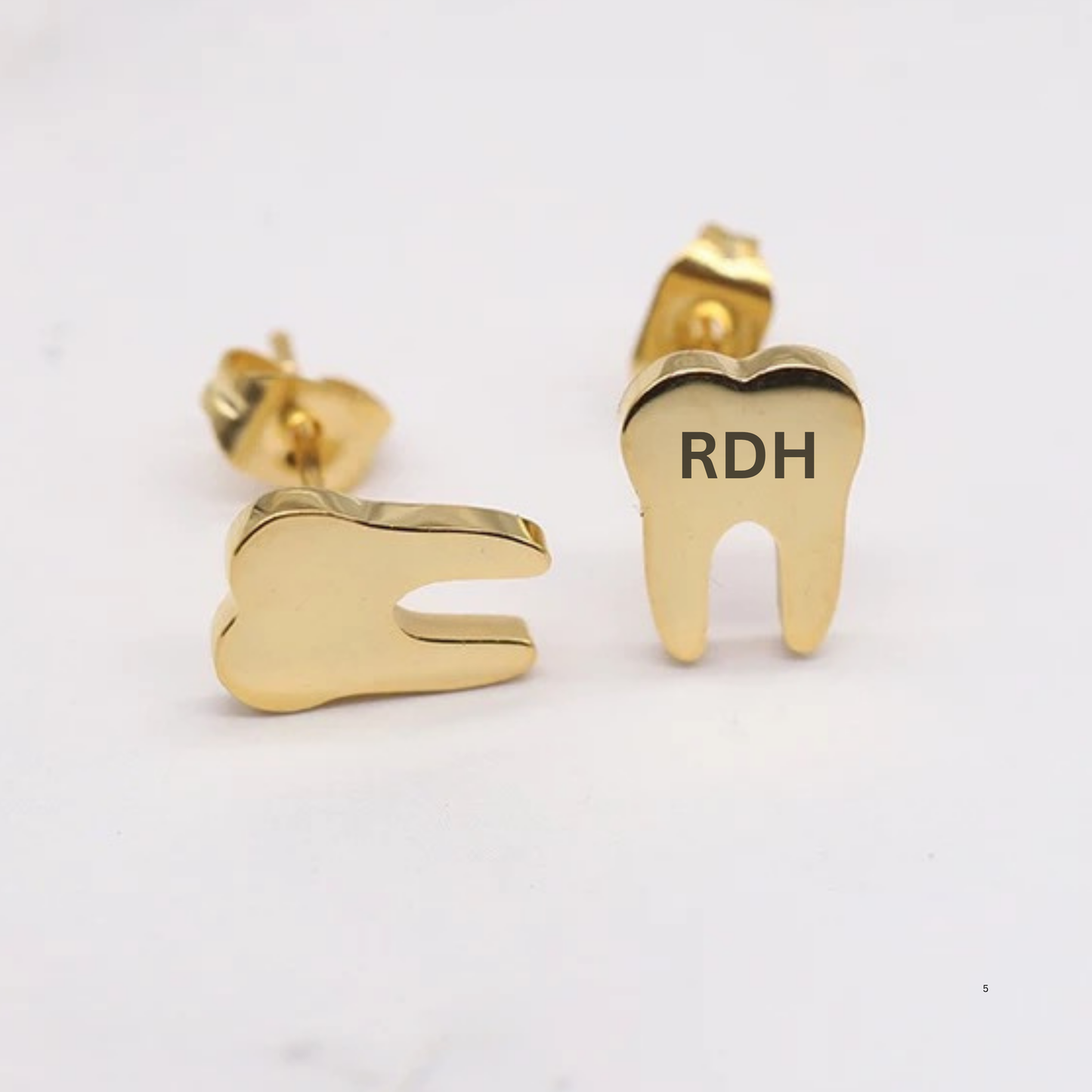 Personalizable Dainty Tooth Stud Earrings