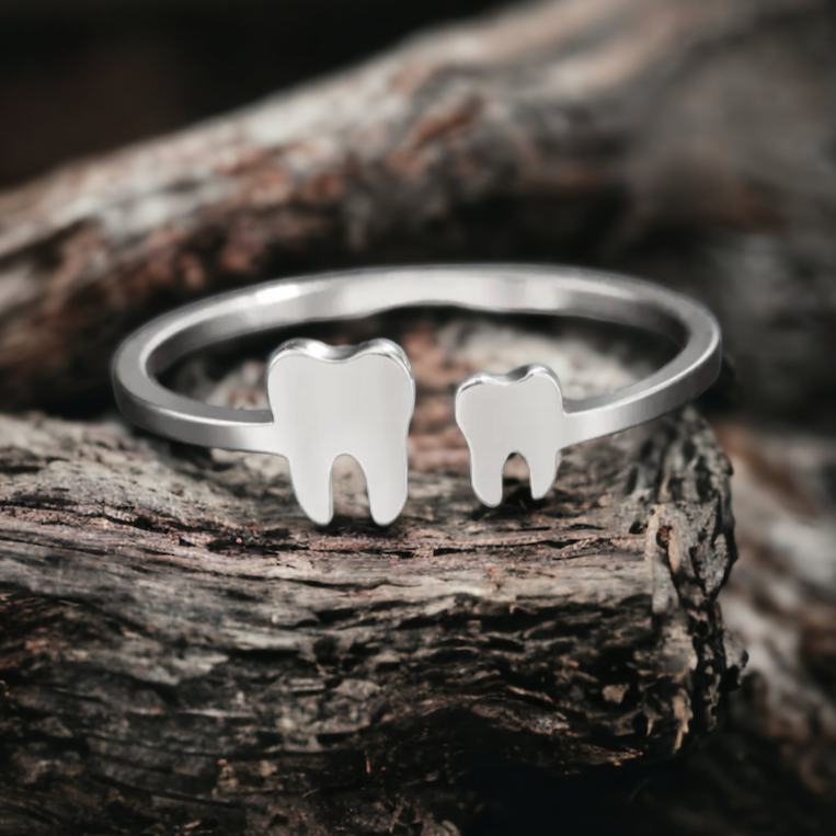 Adjustable Tooth Ring - Dental Crazed Silver