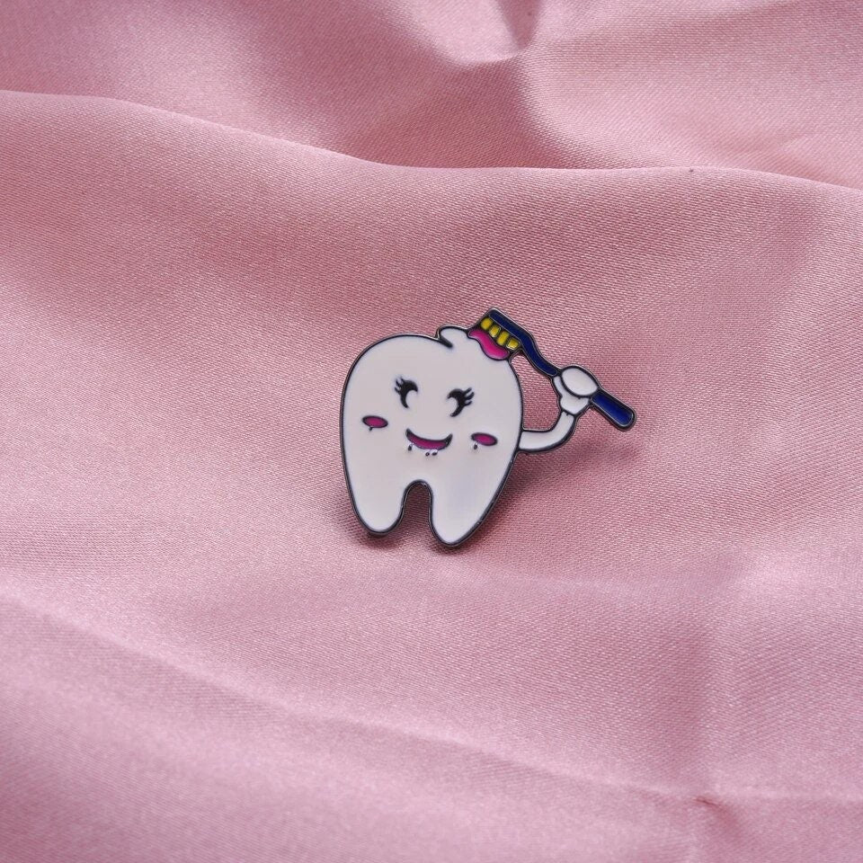 Tooth Lapel Pin - Dental Crazed