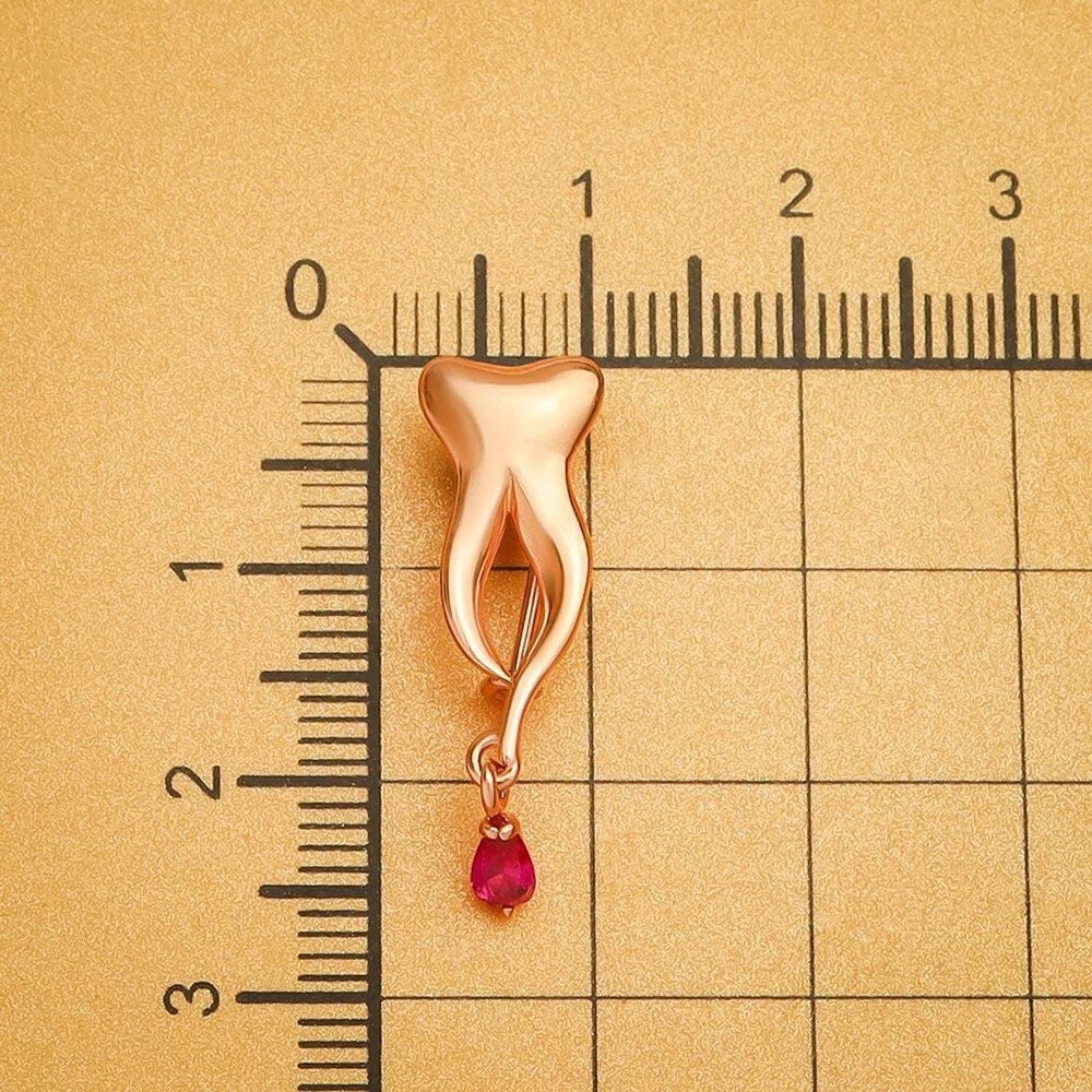 Tooth Lapel Pin - Dental Crazed