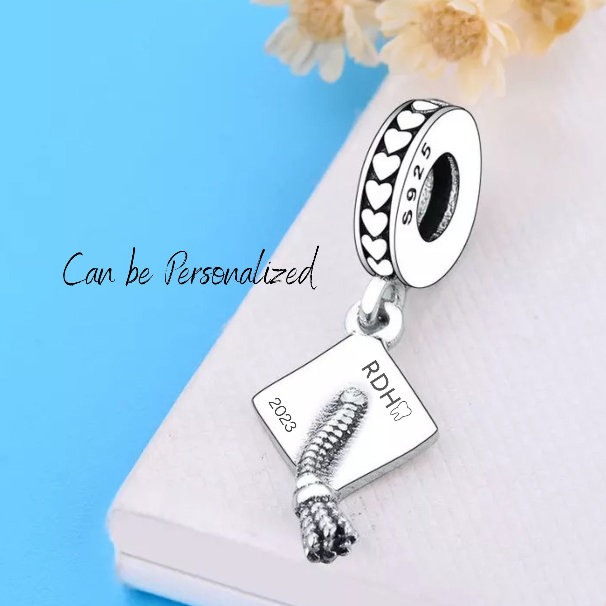 Graduation Cap Charm - Dental Crazed